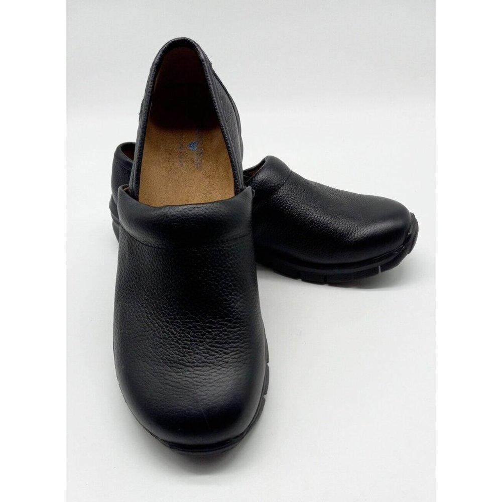 NURSE MATES Women's Libby Slip Resistant Black 10M Pillow Top Leather Slip-on